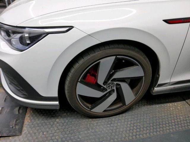 Volkswagen Golf - Bild 7