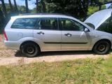 Ford Focus - Ford Focus aus 2001: Kombi