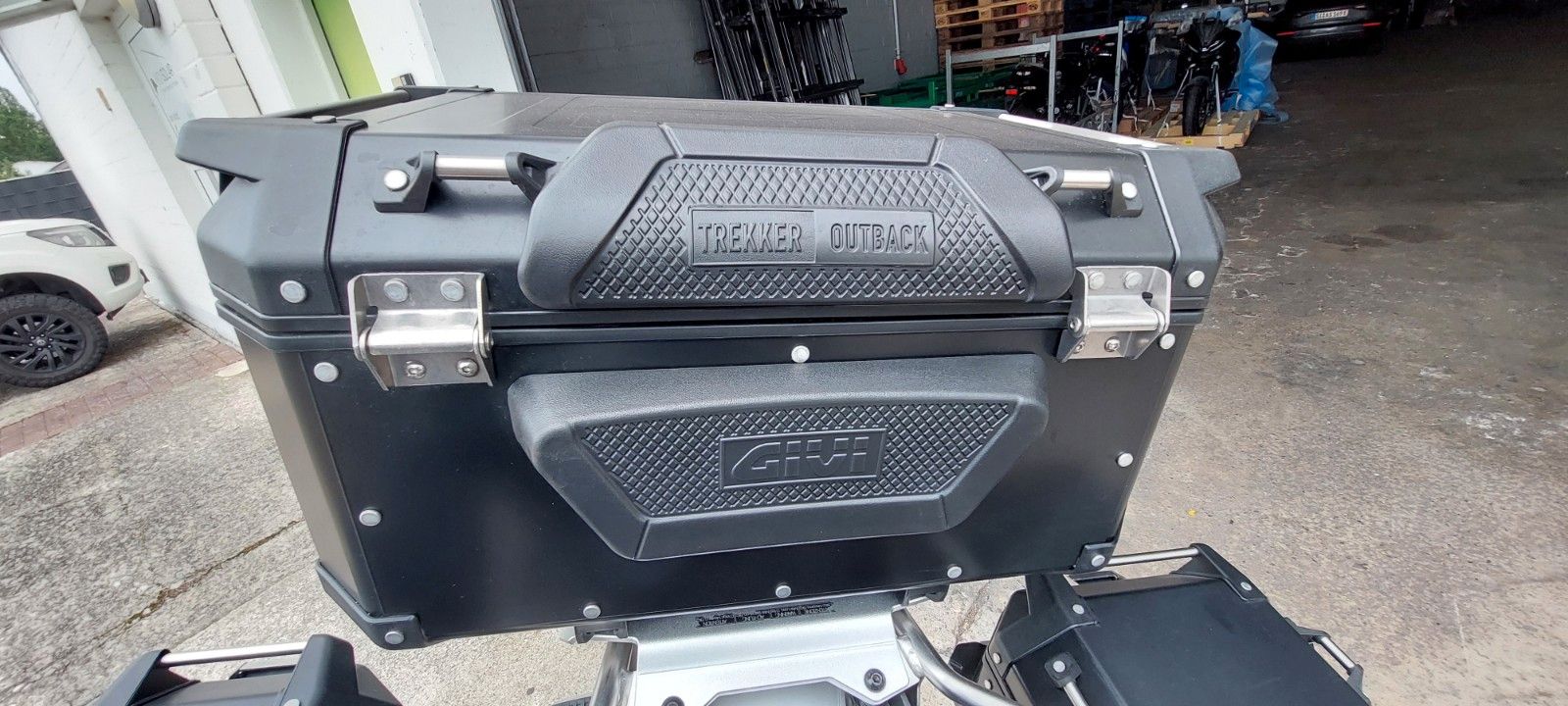 Fahrzeugabbildung BMW R 1250 GS ADV  HP Voll inkl 3 Koffer + Zub
