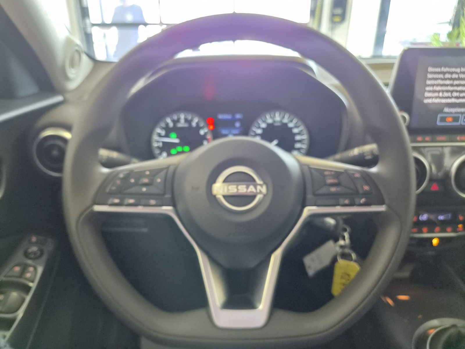 Fahrzeugabbildung Nissan Juke Acenta / KAMERA / SCHECKHEFT / 1. HAND