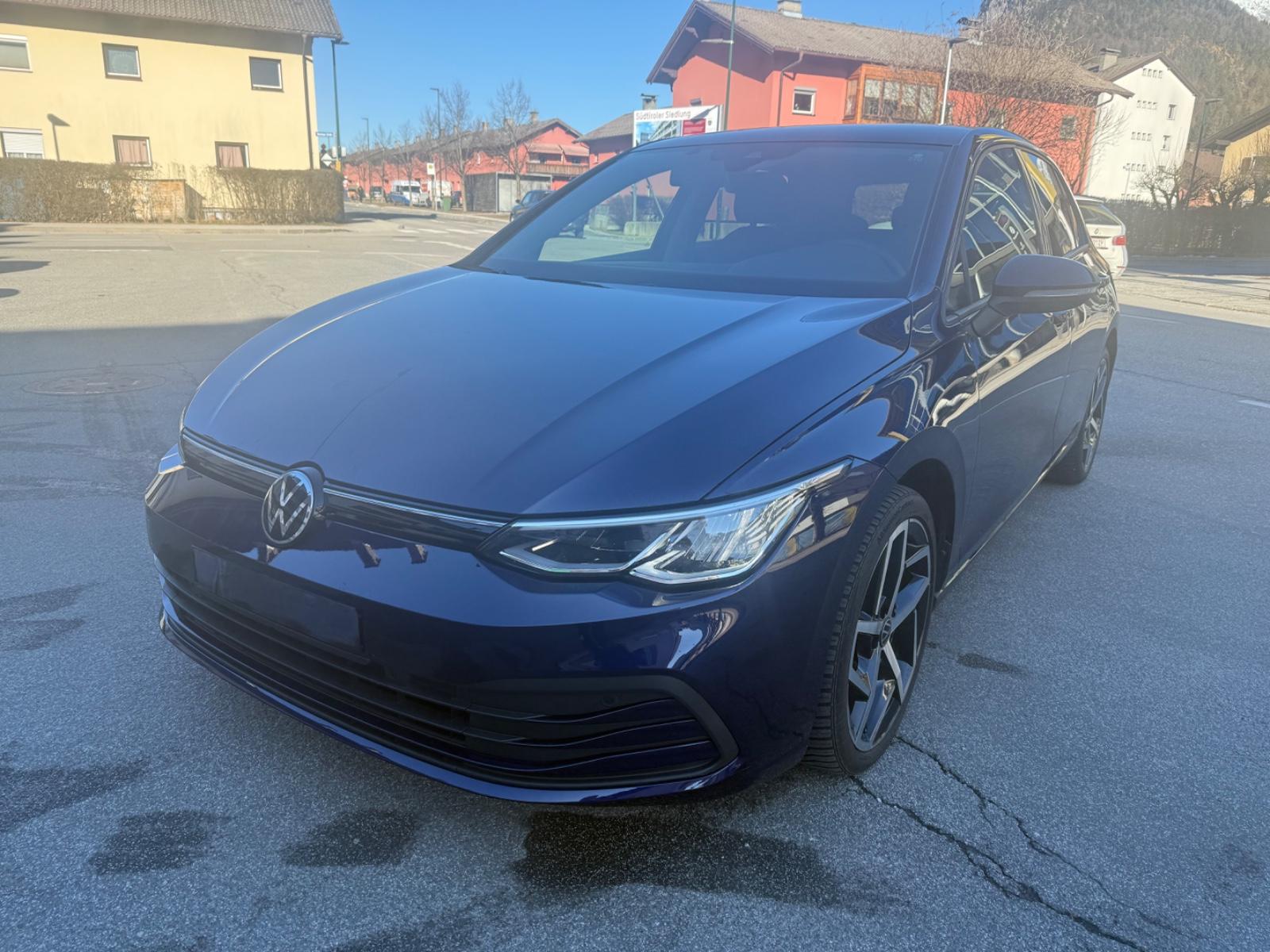 Volkswagen Golf VIII Lim. Life 2.0TDI 114000KM NETTO