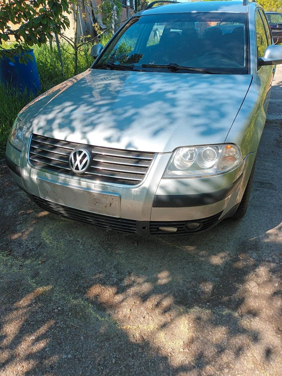 Volkswagen Passat, 2005