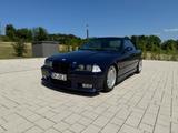 BMW E36 328i Cabrio mit M-Paket - BMW 328 aus 1996: Cabrio