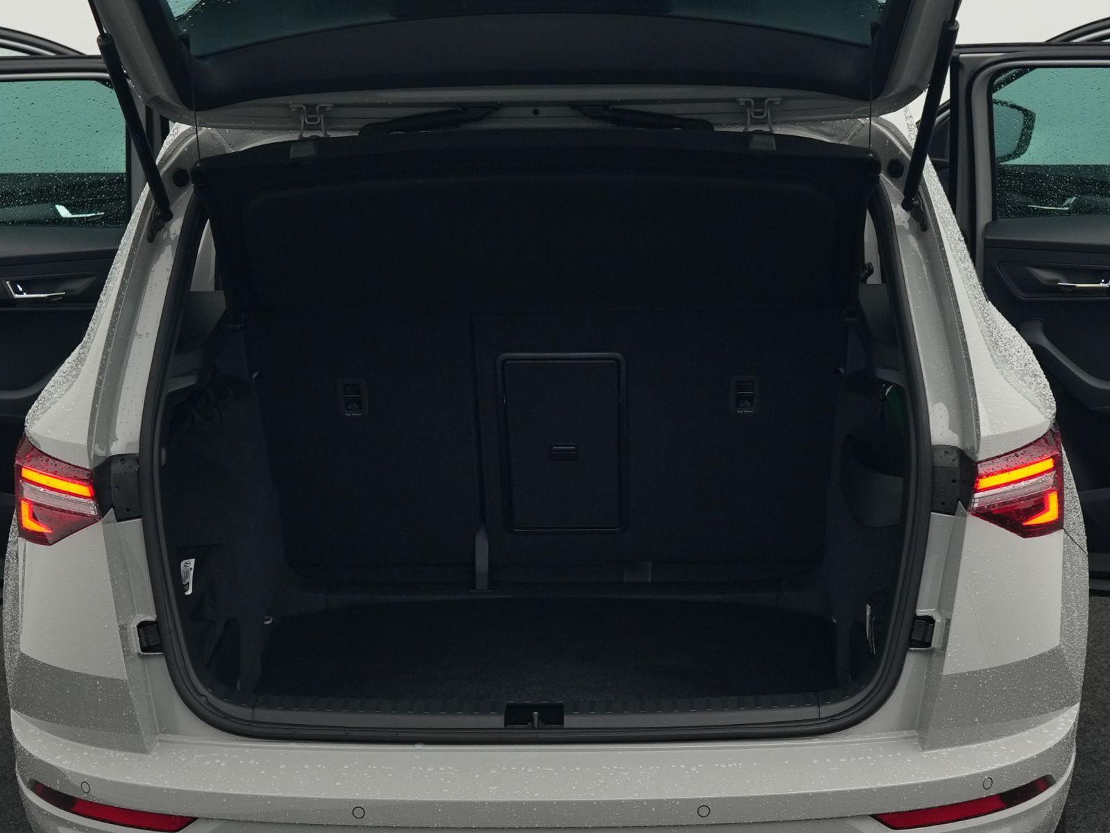 Skoda Karoq Sportline 2.0TSI 4x4 DSG *GRA*R-KAM*LED*18