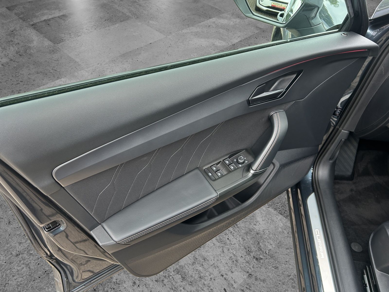 Fahrzeugabbildung CUPRA Formentor DSG LED Navi ACC AHK PANO RFK Virtual