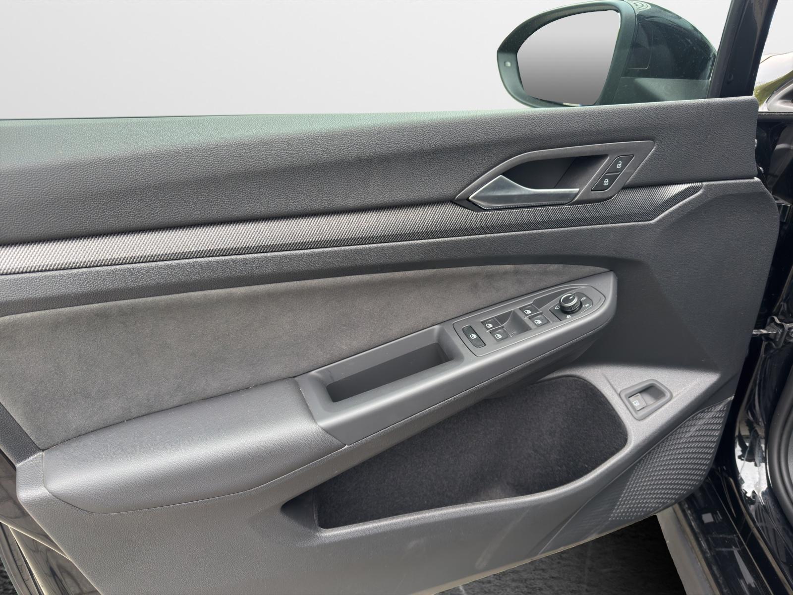Volkswagen Golf GTE 1.5 TSI eHybrid DSG HeadUp AHK Navi LE, миниатюра 7