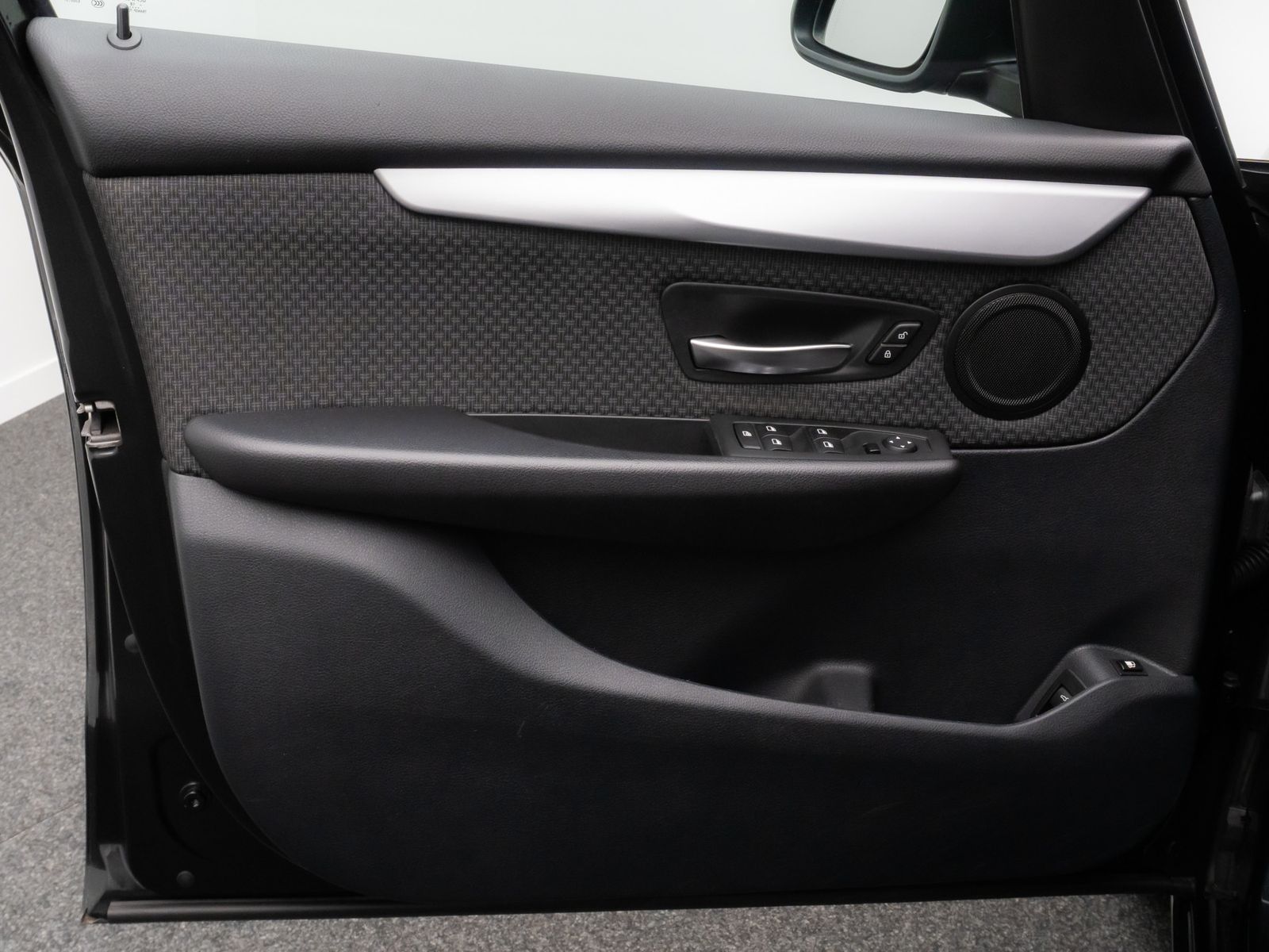 Fahrzeugabbildung BMW 225xe iPerf  Active Tourer Navi Geschwindig Touc