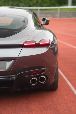 Fahrzeugabbildung Ferrari Roma/LED-Carbon/MagneRide/Matrix/Neuzustand