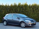 Toyota Auris 1.6 Edition*KLIMAAUT*TEMPOMAT - graue Toyota Auris