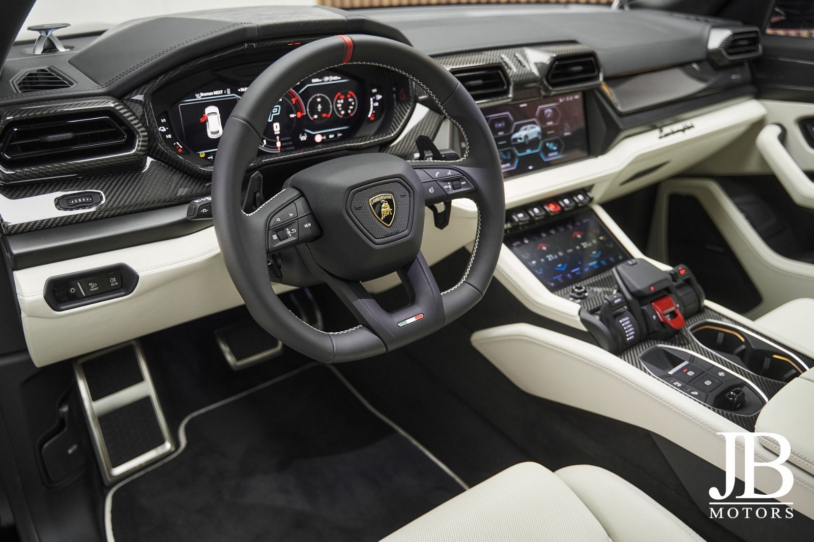 Fahrzeugabbildung Lamborghini Urus SE Panorama 3D B&O Carbon 23 Zoll