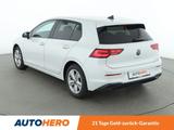 Volkswagen Golf VIII 1.5 eTSI ACT Life Aut.*NAVI*LED*ACC* - Volkswagen Golf mit Benzin-Antrieb: Viii