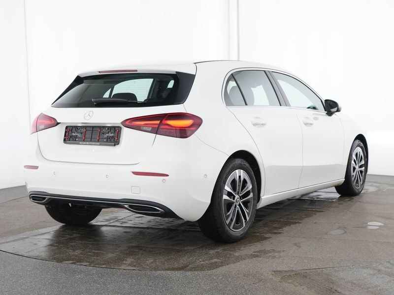 Fahrzeugabbildung Mercedes-Benz A 200 Progressive*AHK*LED*Kamera*SHZ*PDC*Lordose