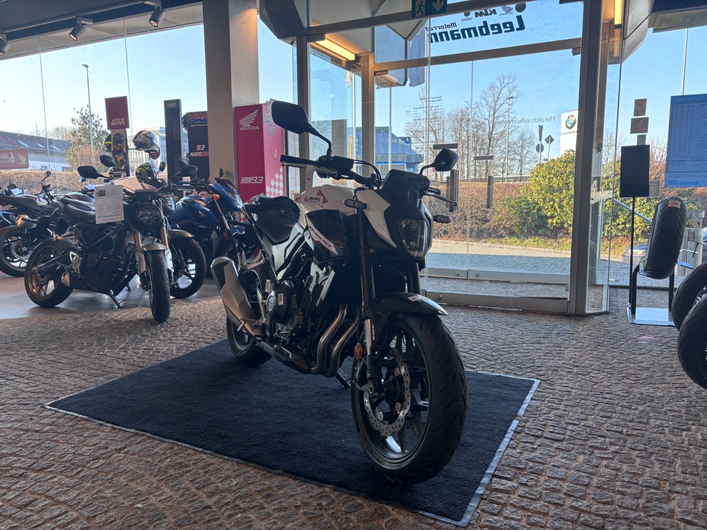 Fahrzeugabbildung Honda CB 500 Hornet 2025