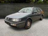 Volkswagen Passat Variant - gebrauchte VW Passat aus dem Jahr 1994