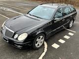 Mercedes-Benz E 280 CDI 4MATIC T AVANTGARDE Avantgarde - Mercedes-Benz E 280: Cdi 4matic