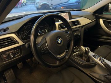 BMW 320 - 9