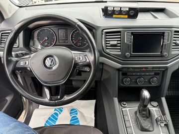 Volkswagen Amarok - 12