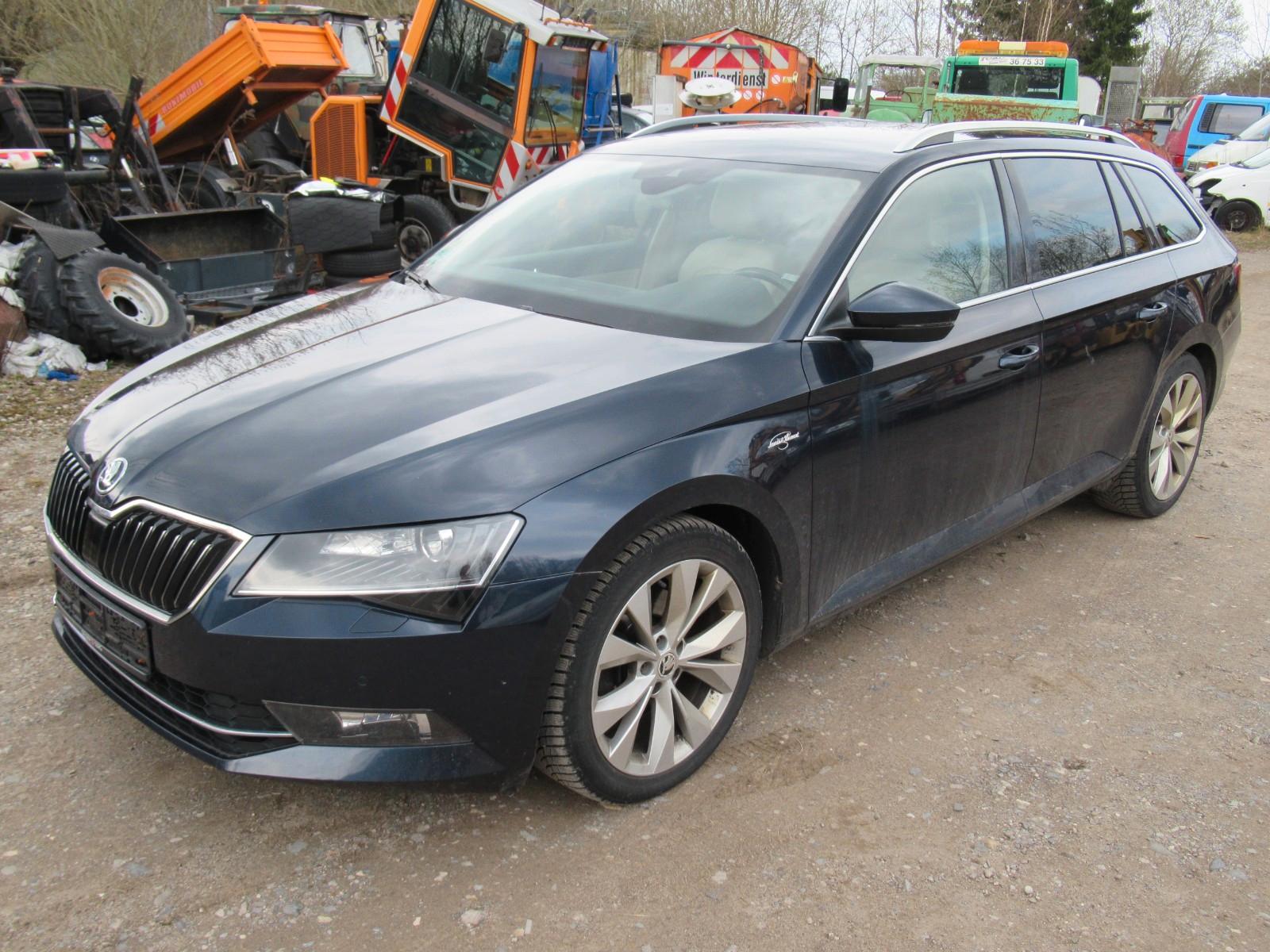 Skoda Superb 2.0 TDI Laurent & Klement, Seitenschaden,