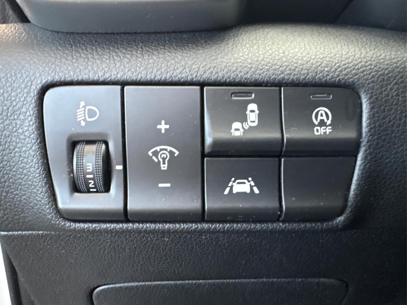 Kia Sportage VISION 2WD DCT NAVI SHZ PDC RFK 1.6 ...