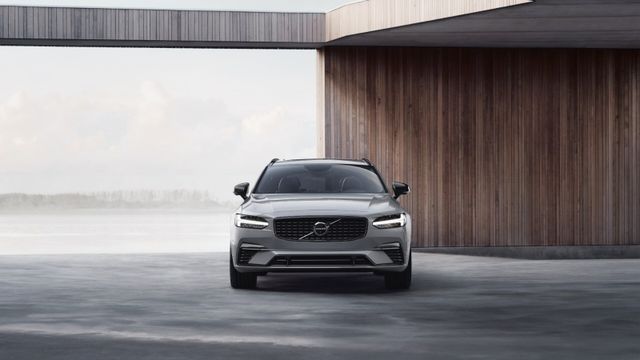 Volvo V90 T6 AWD Plug-in Hybrid Plus Dark Aut/AHK/360°