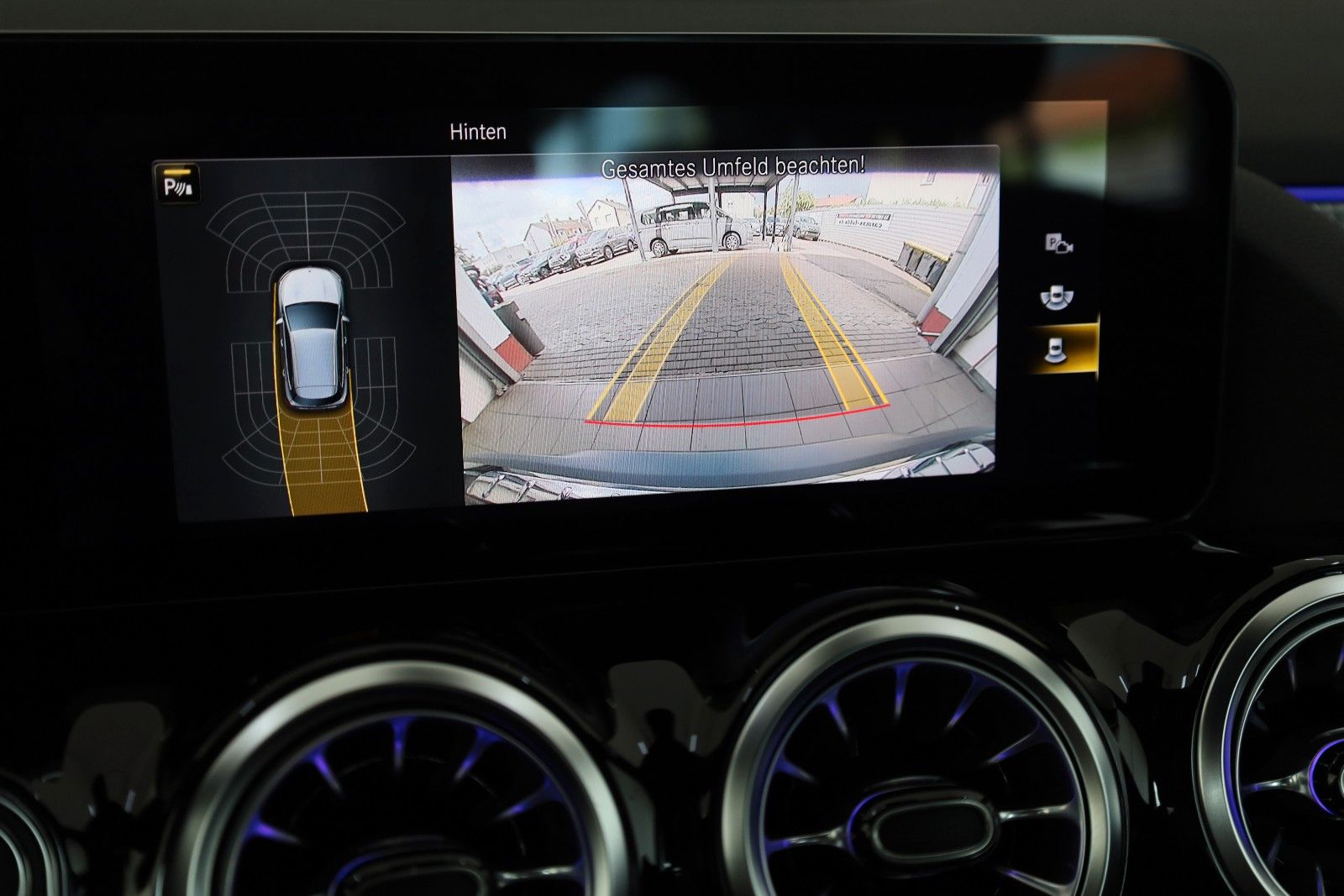 Fahrzeugabbildung Mercedes-Benz EQA 250 Progressive,T.Leder,Navi,LED,SH,Kamera