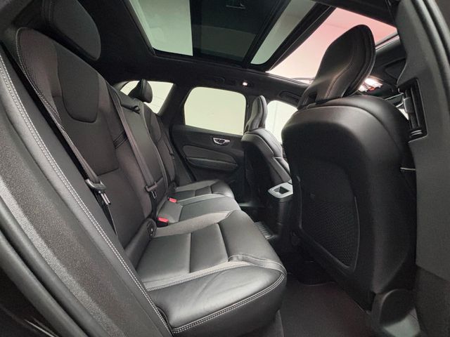 Volvo XC60 R Design T8 AWD*Pano*ACC*H&K*360°*StHz*LED*