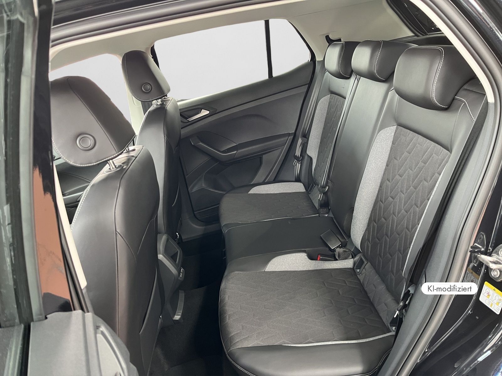 Volkswagen T-Cross - Bild 14