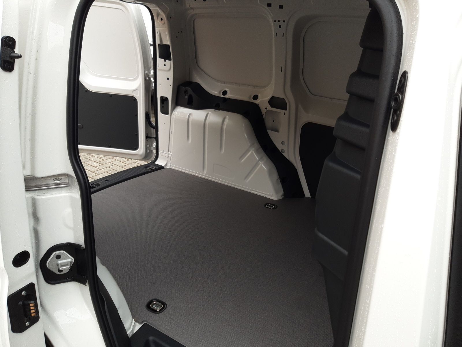 Caddy Cargo 2,0 TDI 75 kW EU6 SCR Frontantrieb 6
