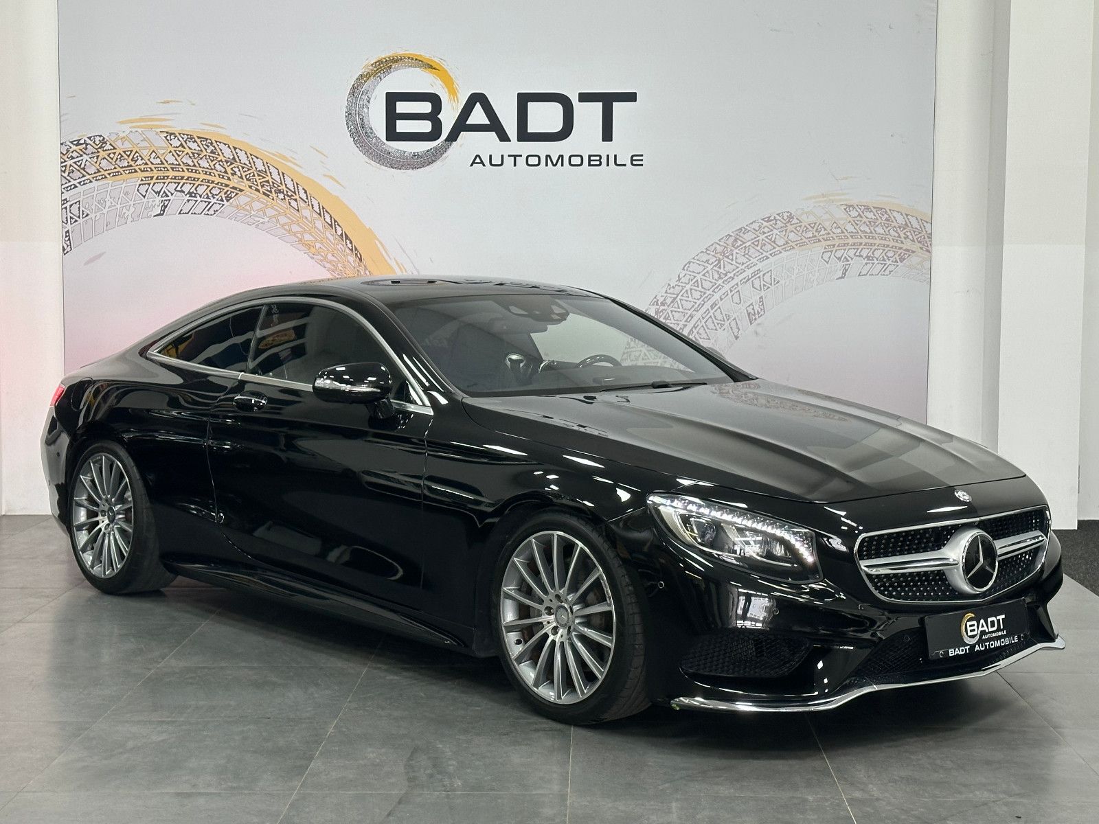 MERCEDES-BENZ S 500 S Coupe 4Matic*SWAROVSKI*DESIGNO*VOLL*