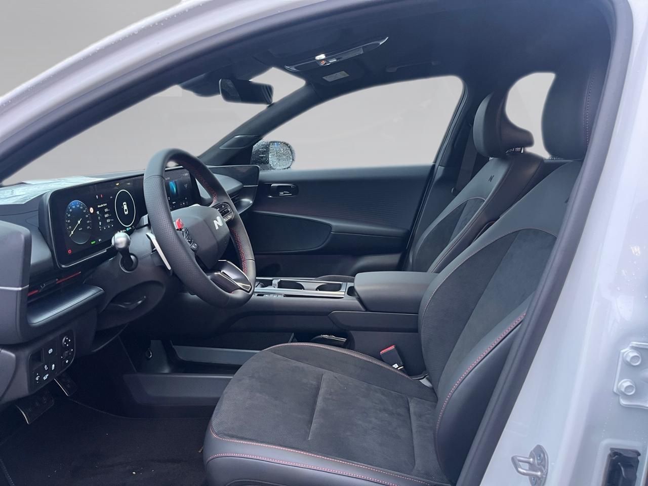Fahrzeugabbildung Hyundai IONIQ 6 N-LINE X BOSE*NAVI*SHZ*LHZ*ZV*