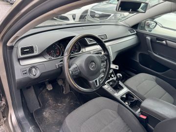 Volkswagen Passat Variant - 5