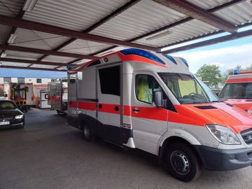 <i class="fas fa-angle-right"></i> Mercedes-Benz Sprinter 519 /  ATM 0km  4x on Stock