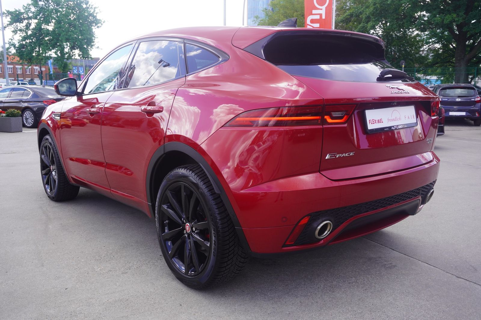 Jaguar E-PACE 2.0 R-Dynamic SE AWD LED Navi Panorama imagem 3
