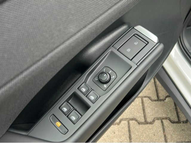 Volkswagen T-Roc - Bild 8