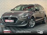 Hyundai i30 1.4TGDI KOMBI SHZ#CAM#NAVI#CARPL#LH#TEMP#AHK - Hyundai mit Benzin-Antrieb: Kombi, Automatik