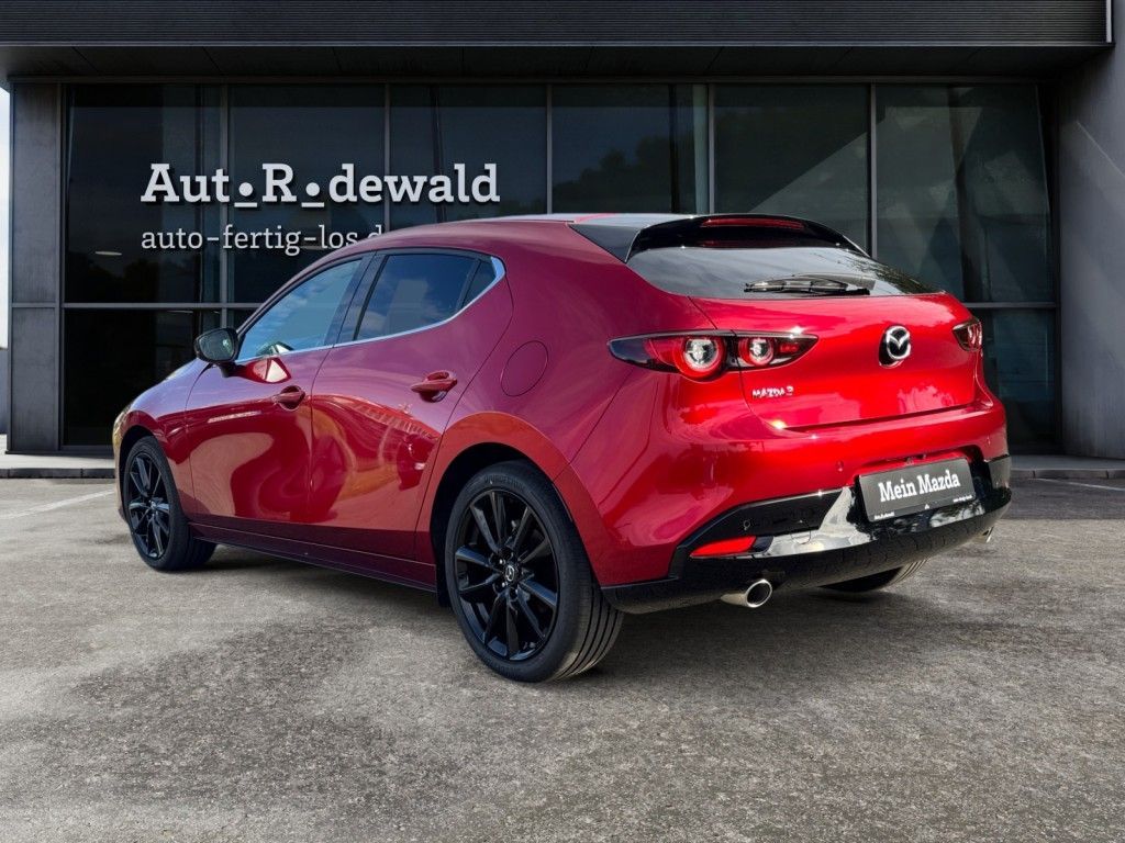Mazda 3 — fotografia 3
