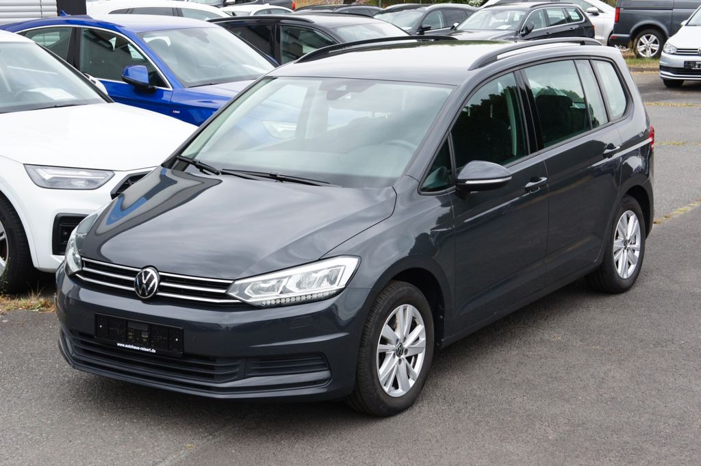Image of Volkswagen Touran
