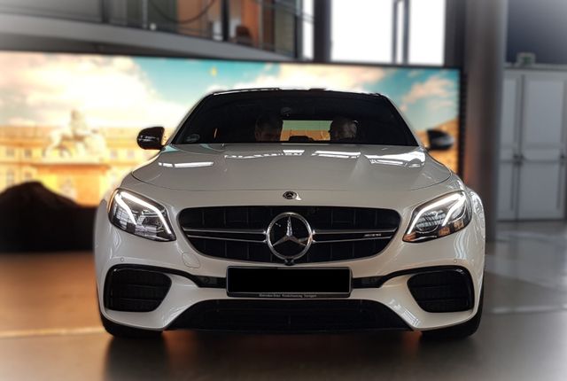 Mercedes-Benz E 63 S AMG 4Matic/Keramik/Pano/Carbon/BURMESTER