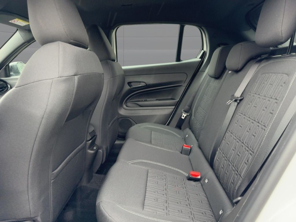 Fahrzeugabbildung Fiat 600 Icon Benziner Street,PDC,VOll LED, 18'',Sitz