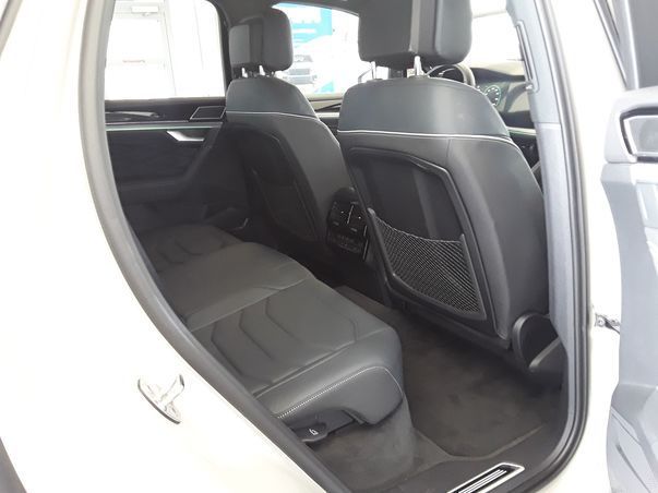 Volkswagen Touareg - Bild 8
