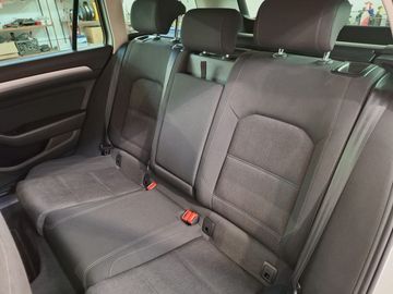 Volkswagen Passat Variant - 12