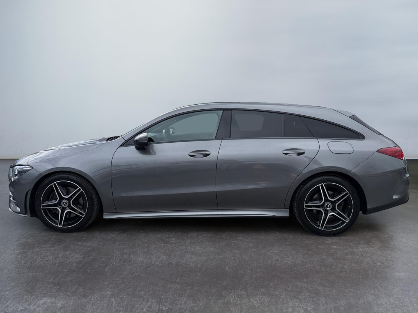 Mercedes-Benz CLA 200 Shooting Brake AMG Line*Pano*LED*Kamera*
