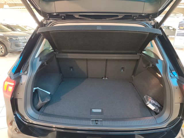 Tiguan 1.4 TSI *R-Line*Sound*AHK*Panorama*APP