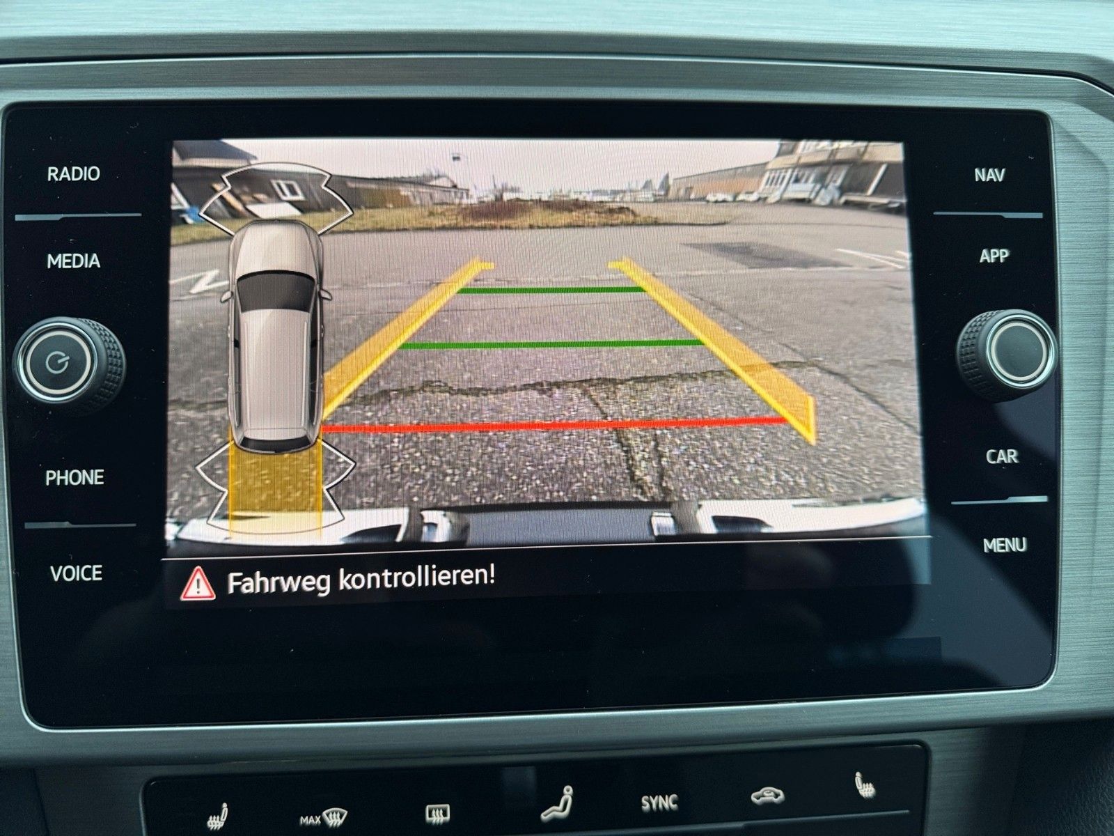 Fahrzeugabbildung Volkswagen Passat Variant Conceptline
