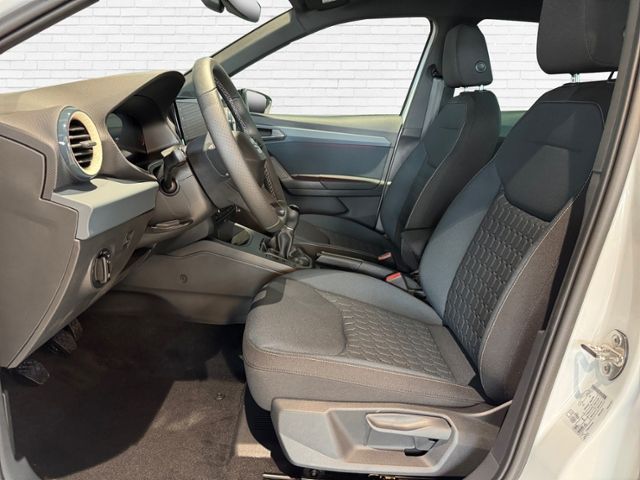 Fahrzeugabbildung SEAT Arona Style 1.0 TSI KLIMA LED NAVI ALU