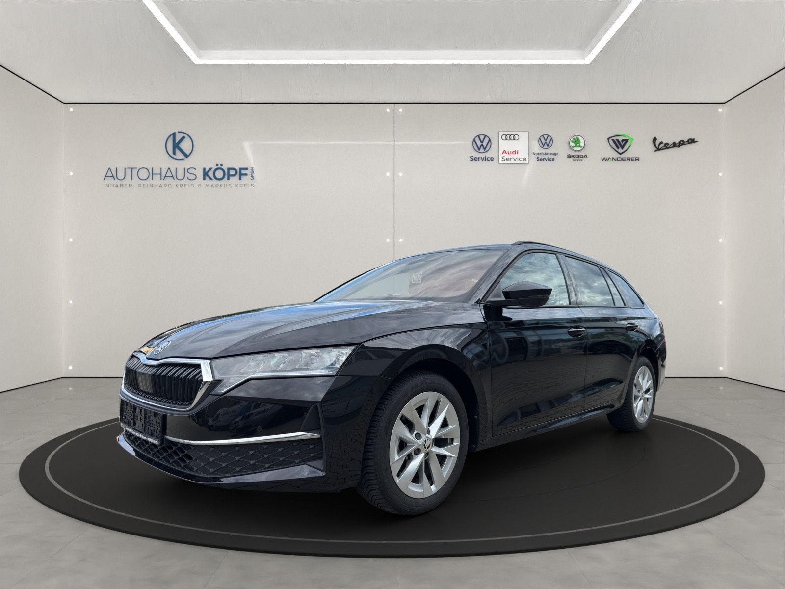 Skoda Combi 1.5 TSI mHEV_Selection_AHK_Frontscheibenh.