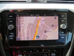 VW Passat Variant 2.0 TDI Business DSG LED Nav digi VW Passat Variant 2.0 TDI Business DSG LED Nav digi