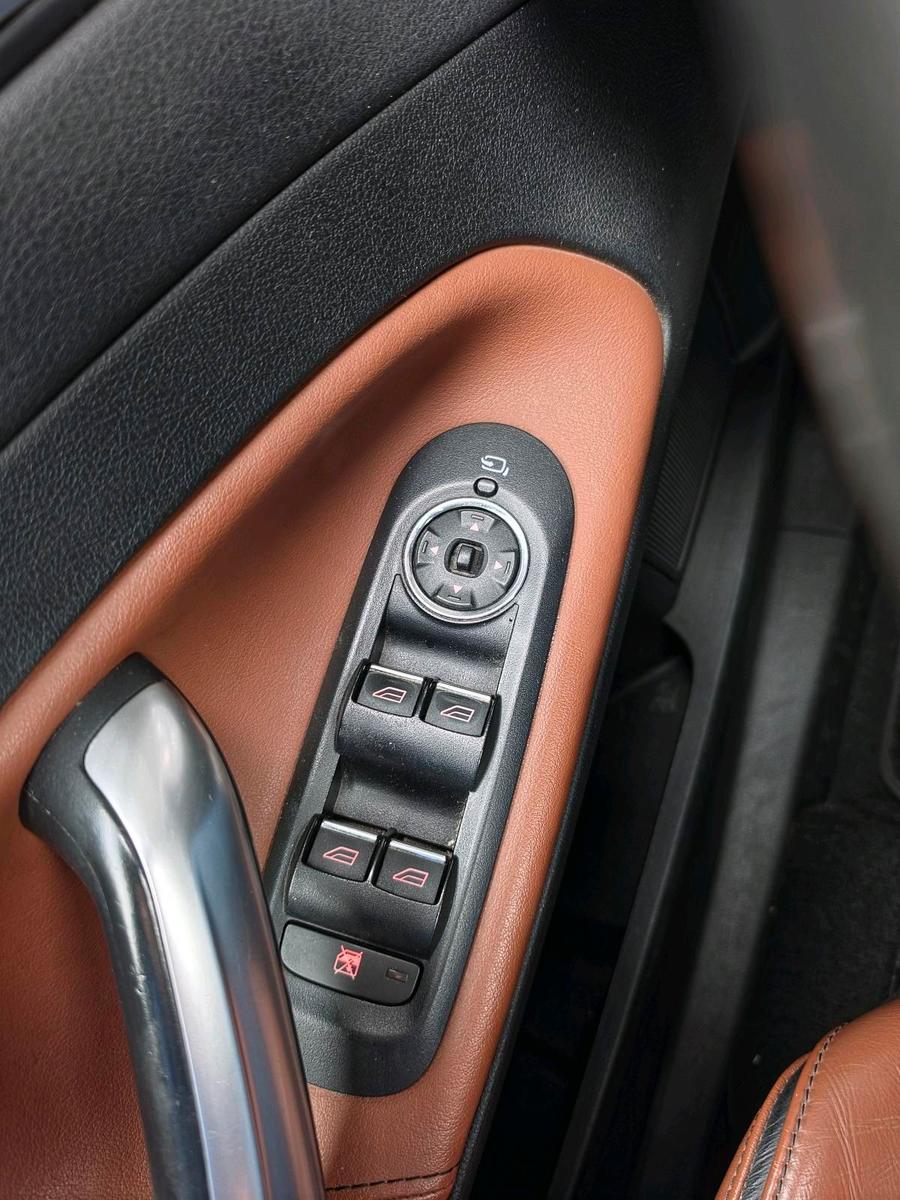 Ford Mondeo 2011 — photo 7