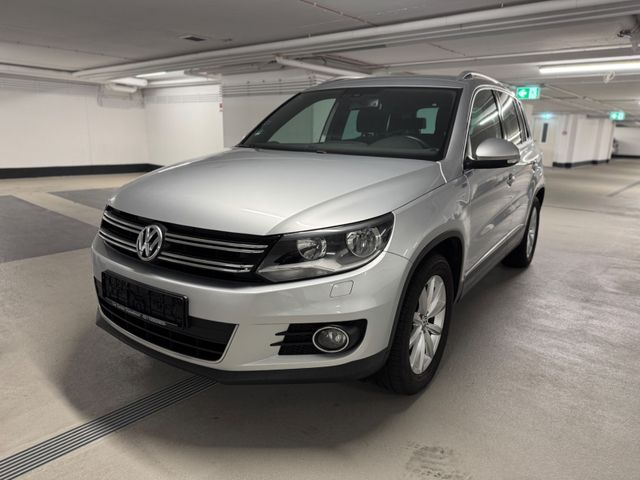 Volkswagen Tiguan Lounge Sport & Style BMT