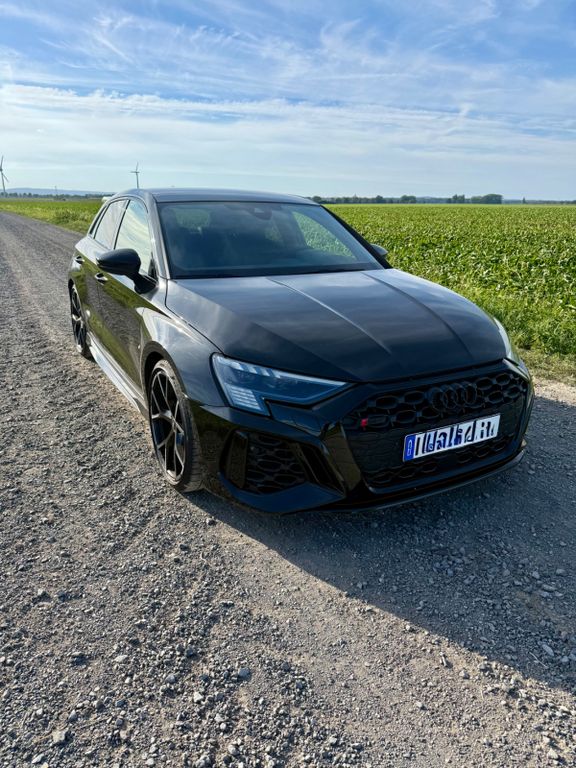 Image of Audi RS3